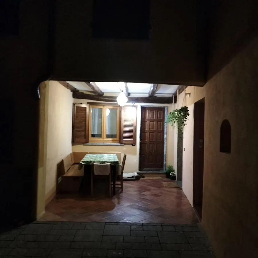 Appartamento Casa Rina Nesso Italia